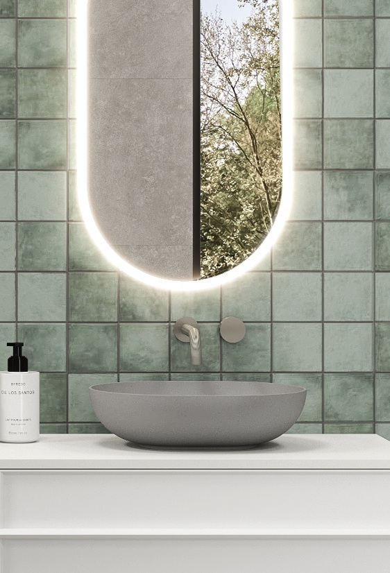 sink, sink faucet, bathing, basin, bathtub, person, tub